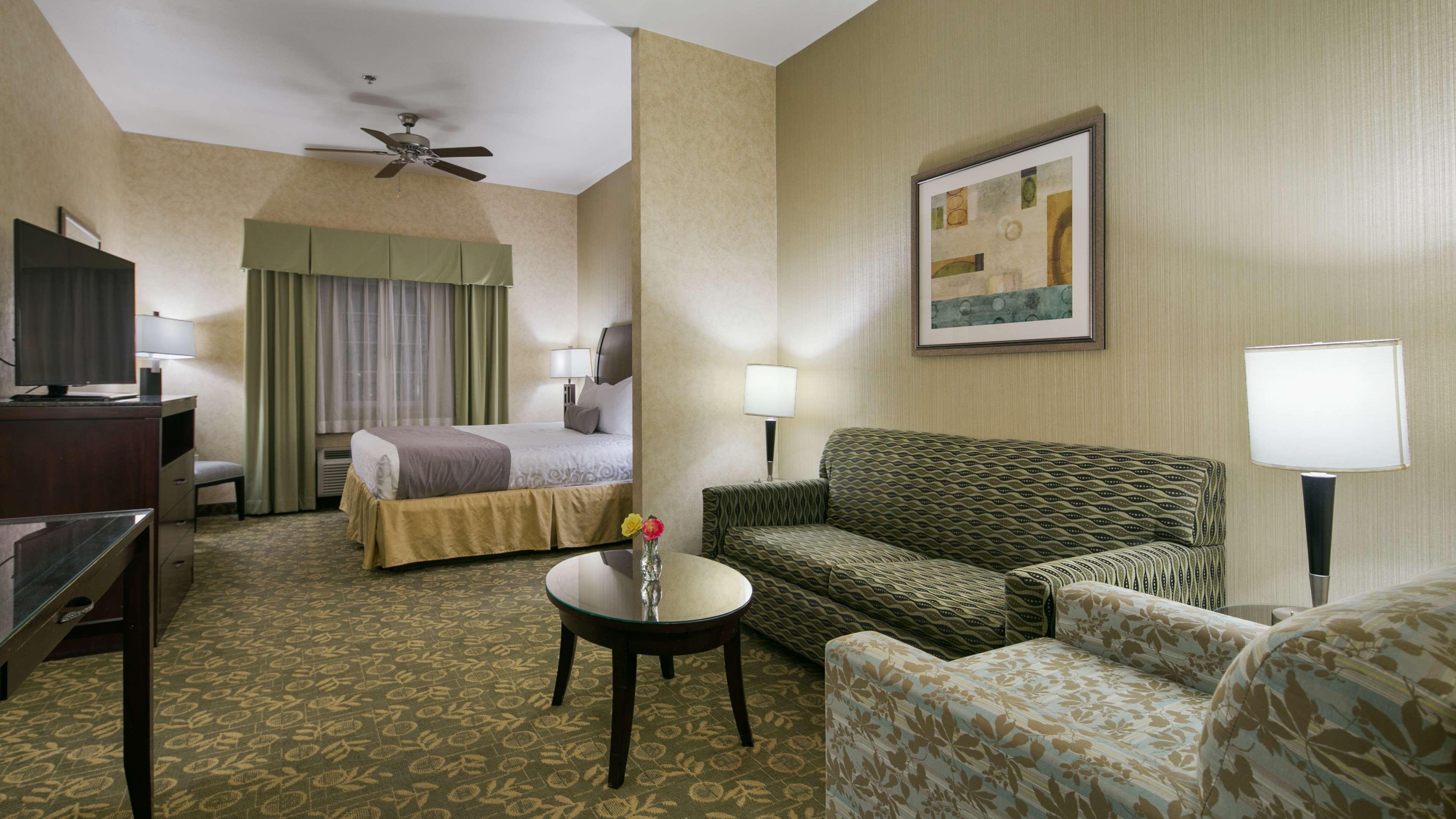 Best Western Plus Wasco Inn & Suites Exteriér fotografie