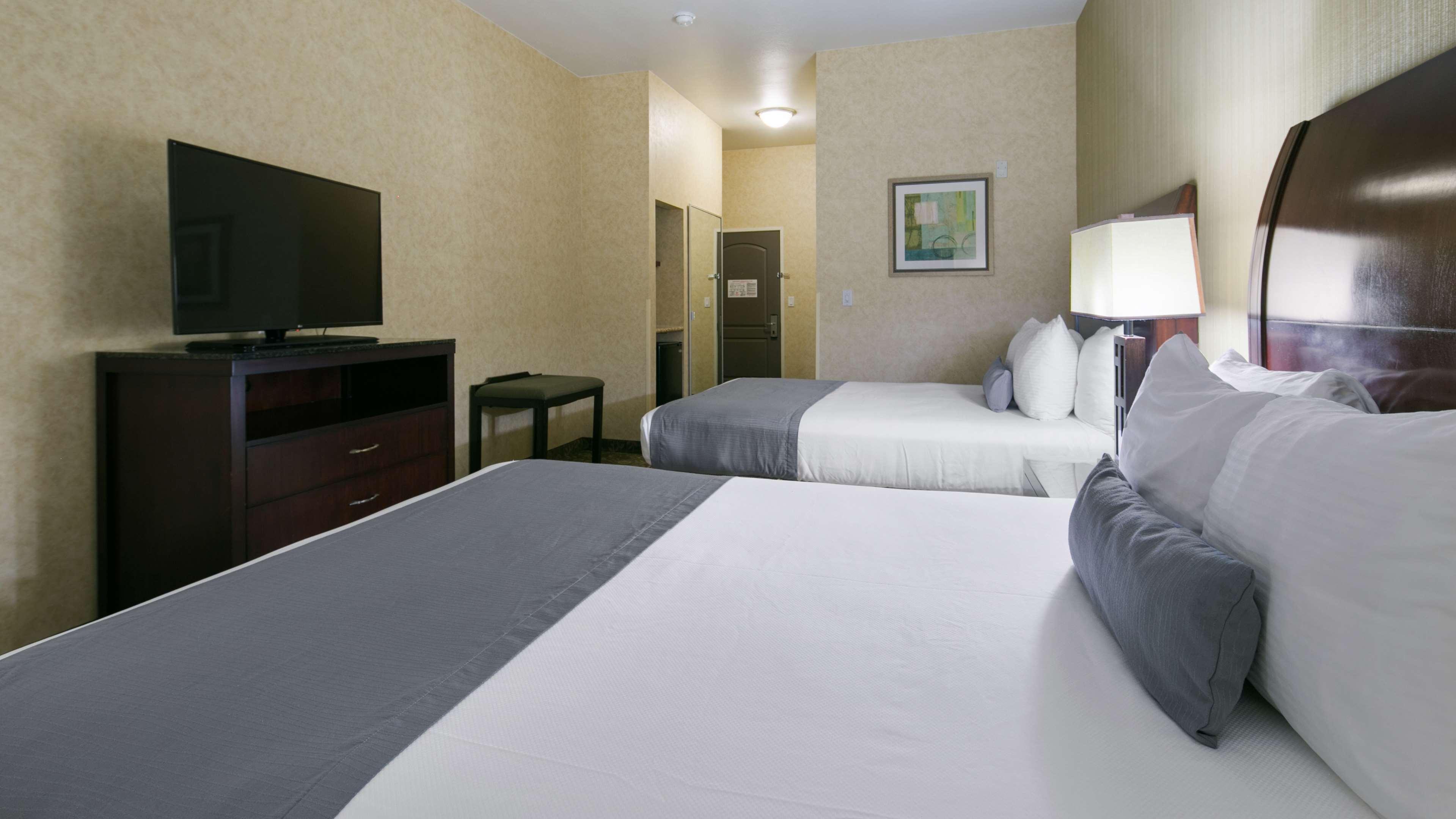Best Western Plus Wasco Inn & Suites Exteriér fotografie