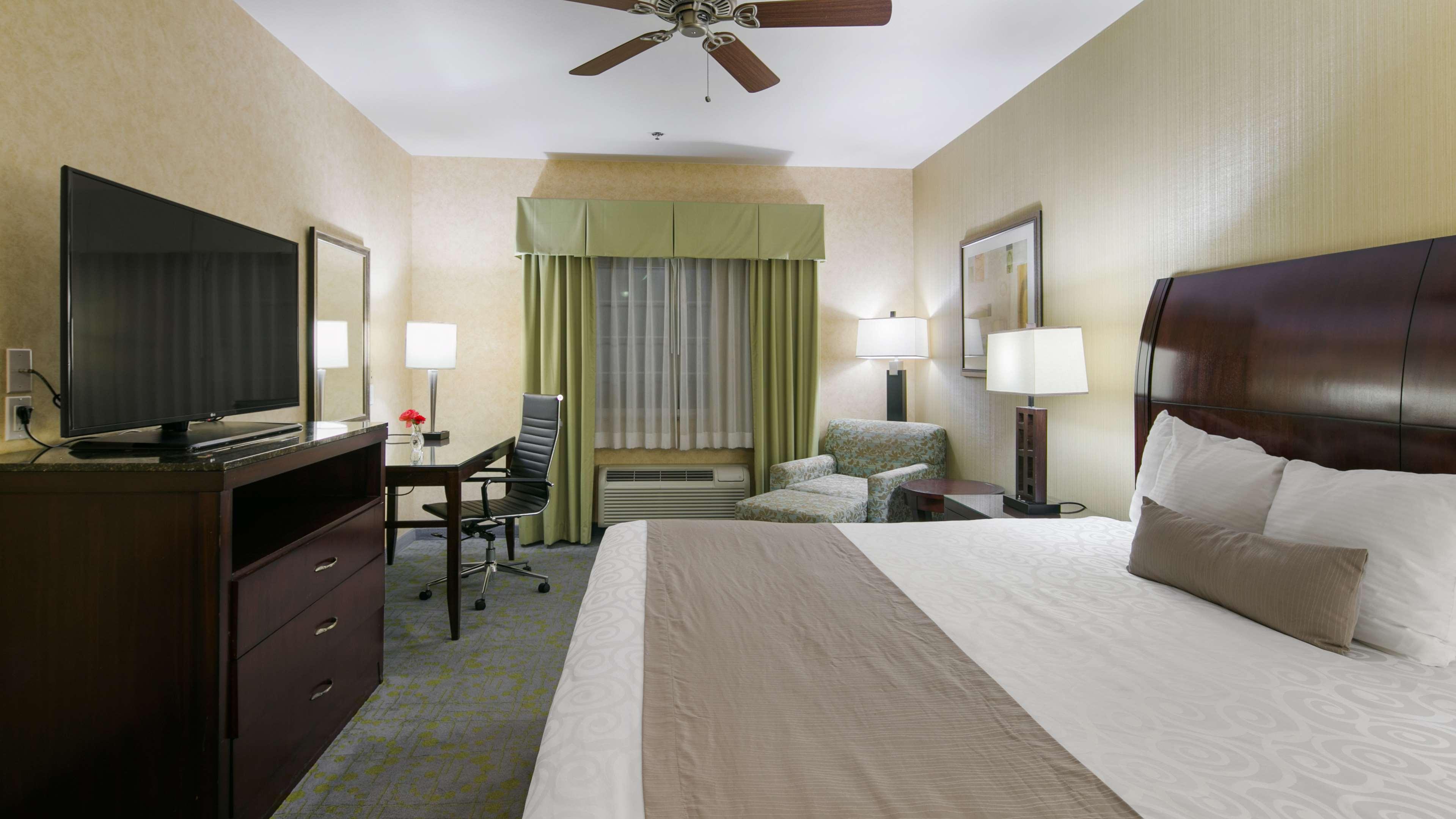 Best Western Plus Wasco Inn & Suites Exteriér fotografie