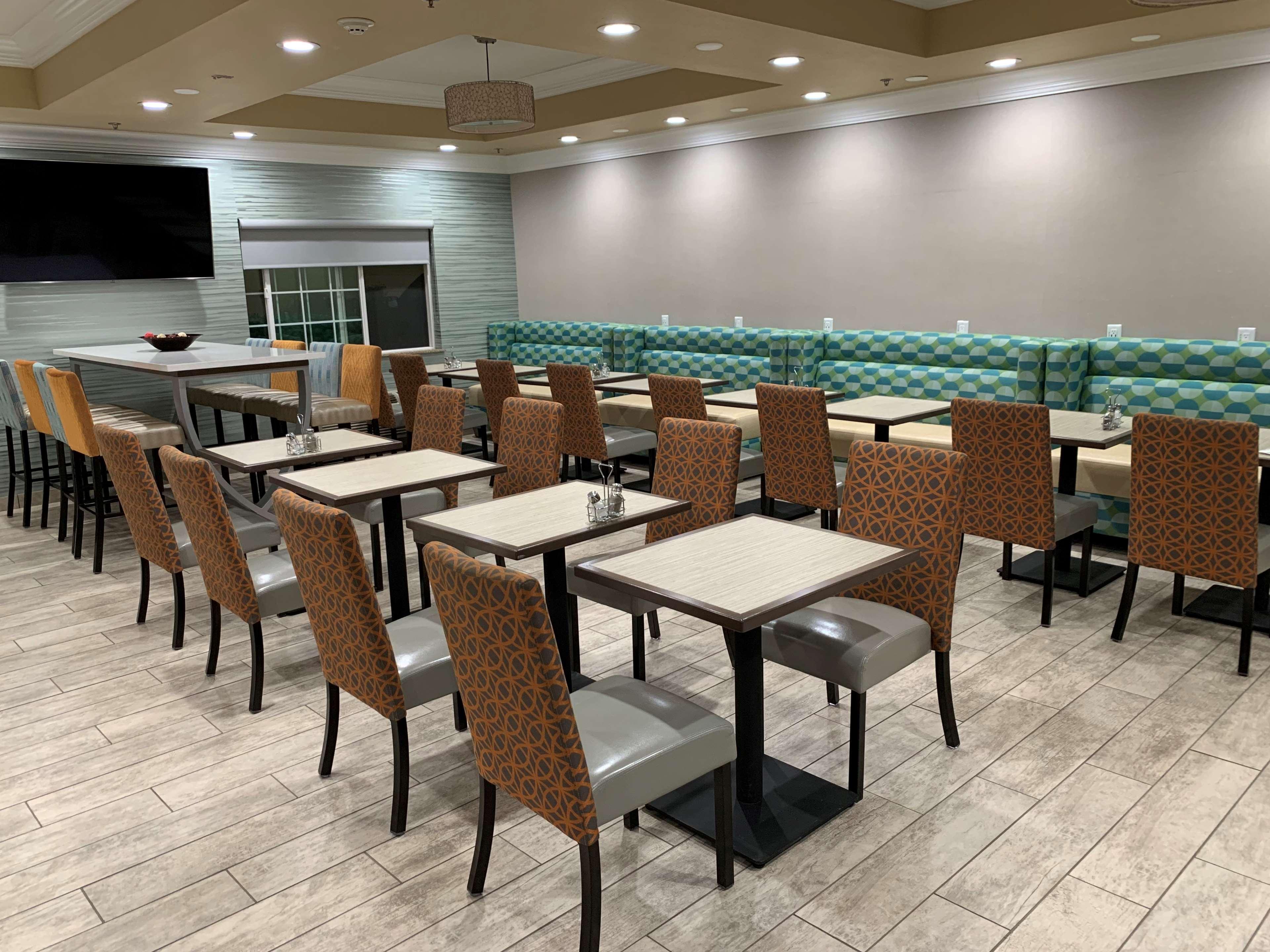 Best Western Plus Wasco Inn & Suites Exteriér fotografie
