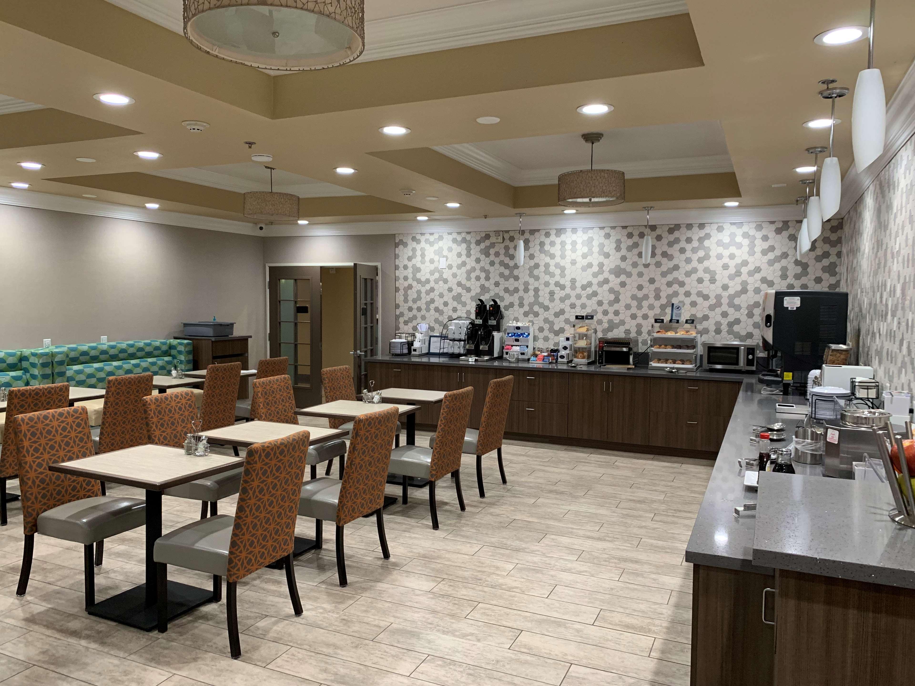 Best Western Plus Wasco Inn & Suites Exteriér fotografie