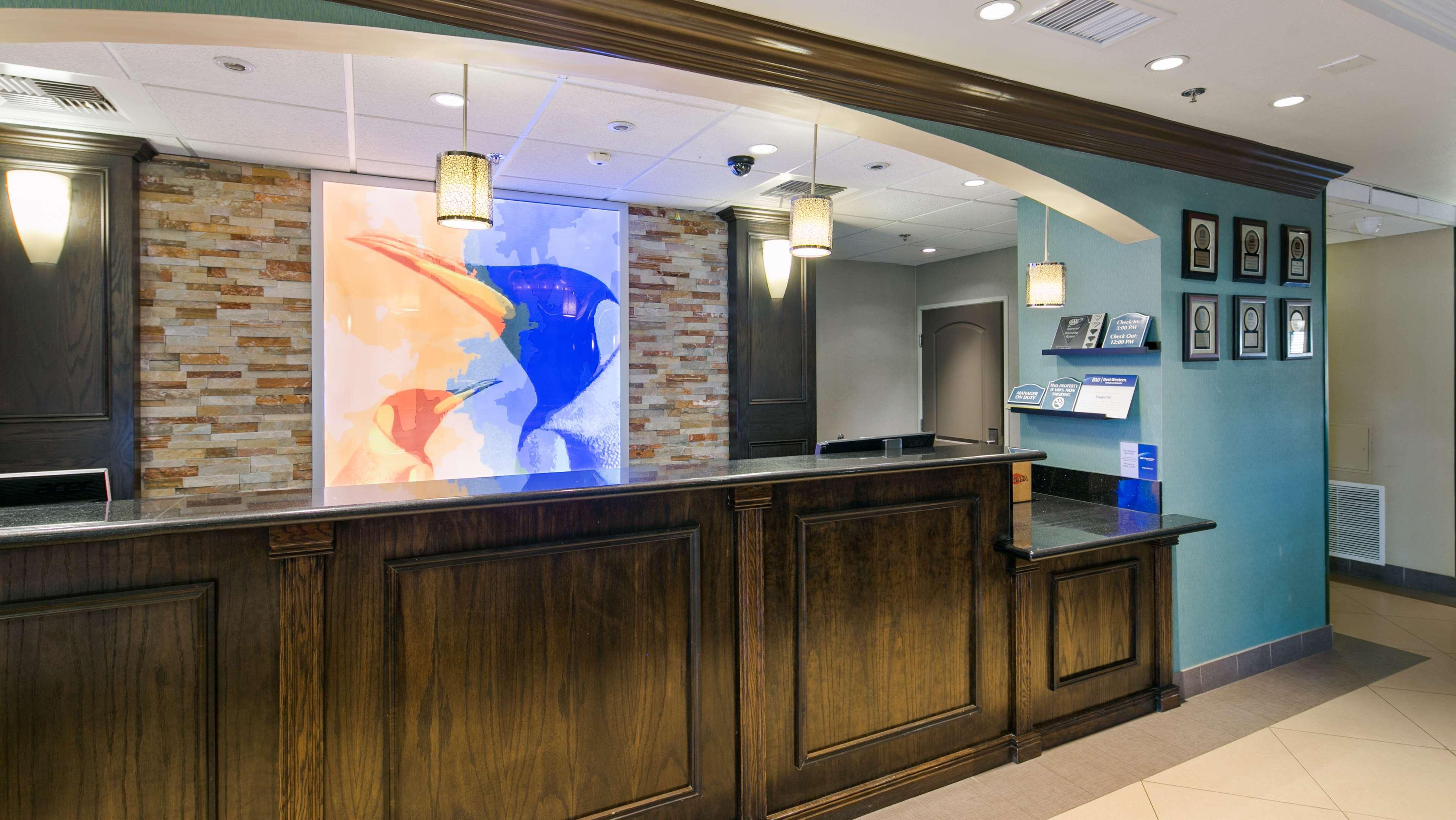 Best Western Plus Wasco Inn & Suites Exteriér fotografie