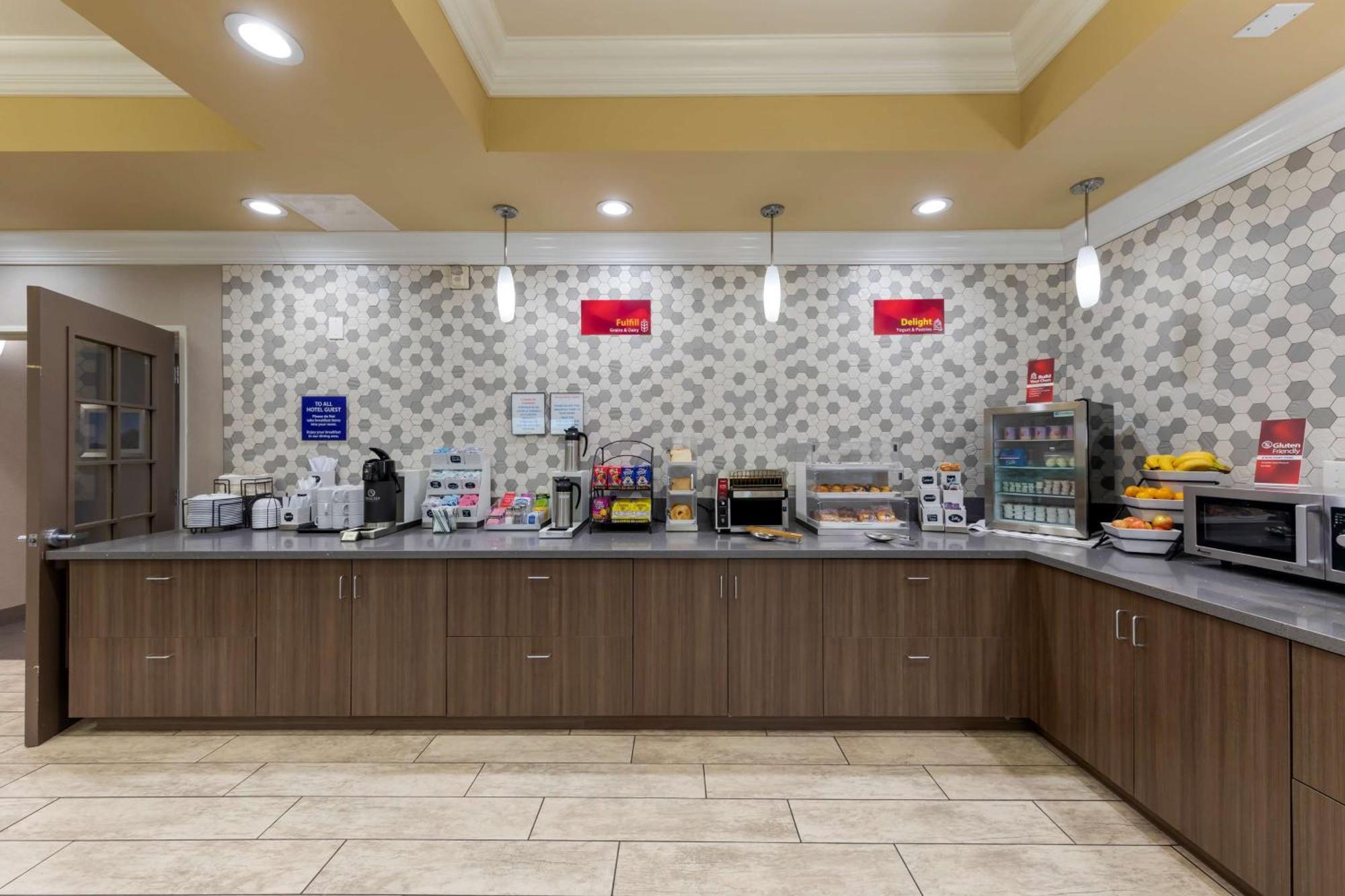 Best Western Plus Wasco Inn & Suites Exteriér fotografie