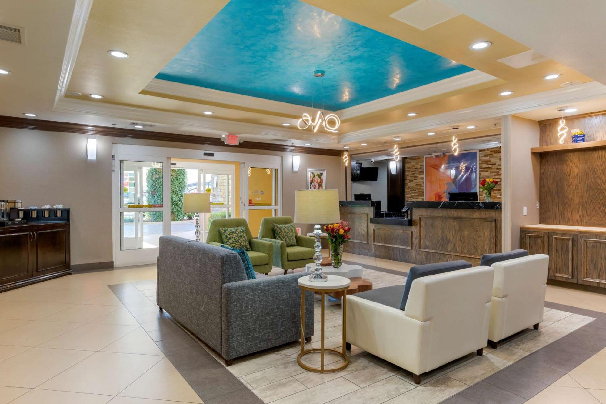 Best Western Plus Wasco Inn & Suites Exteriér fotografie